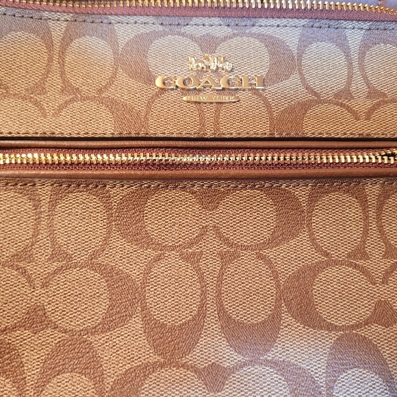Coach Brown Signature Women's Bag and Shoes - Picture 9 of 10